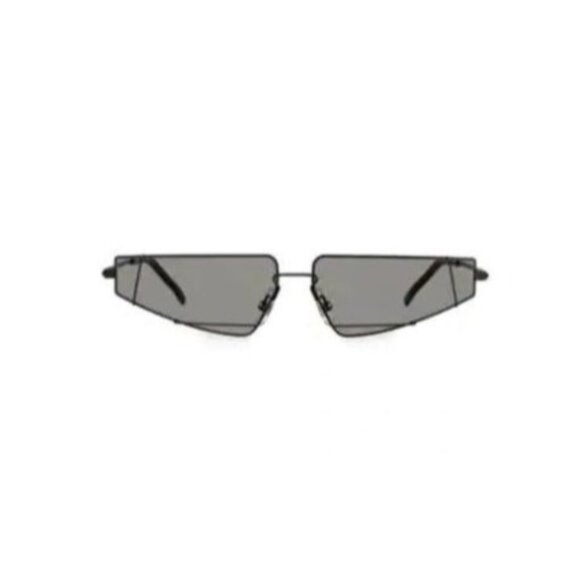 FENDI 61MM FUTURISTIC TRIANGLE WIRE FRAME SUNGLASSES IN BLACK - Picture 1 of 10